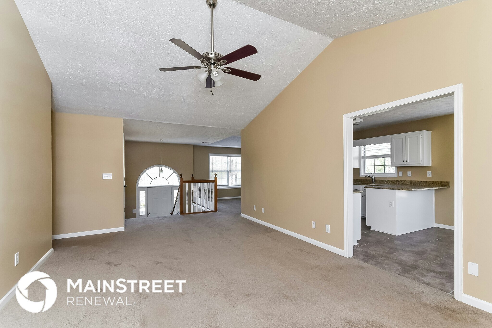 Building Photo - 1545 Royale Castle Dr