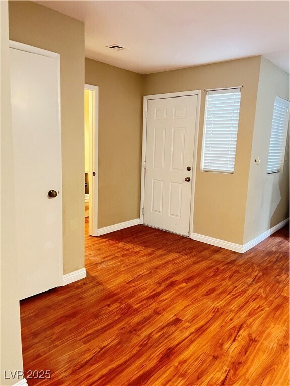 Building Photo - 2180 Pinetop Ln