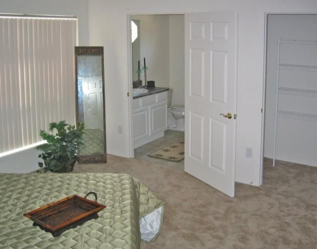 Building Photo - 3313 W Mount Hope Ave