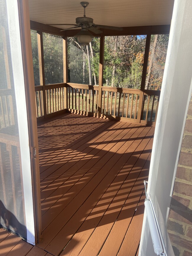 Building Photo - 100 Beacon Hill Pl