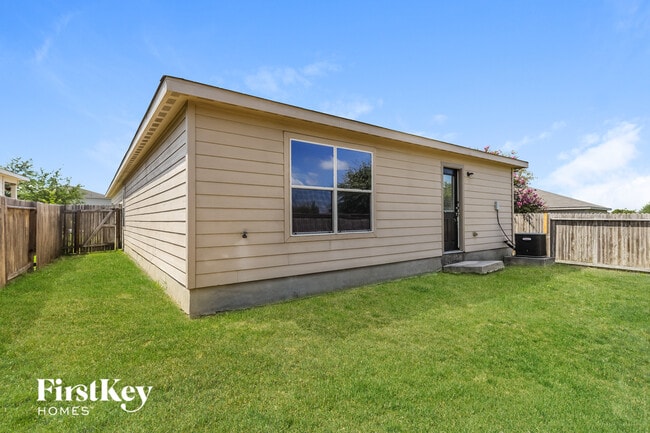 Building Photo - 11227 Pecan Canyon