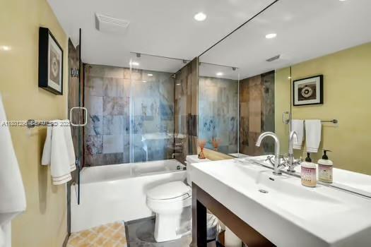 Building Photo - 151 Crandon Blvd