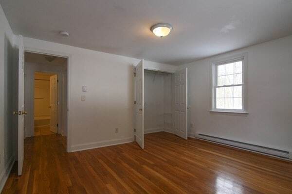 Building Photo - 14 Wampus Ave