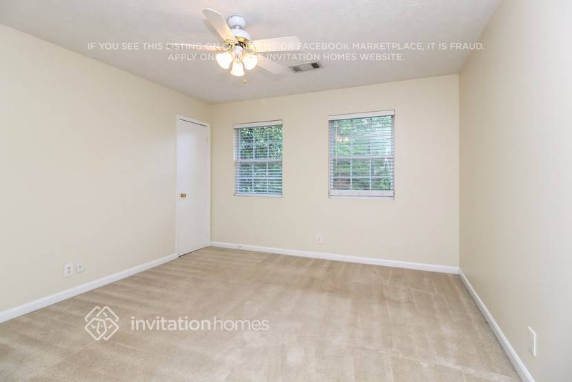 Building Photo - 612 Brighton Dr NW