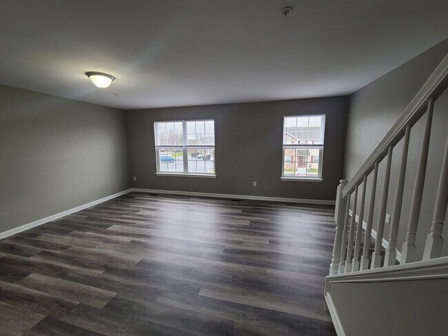 Building Photo - 3 Bedroom Townhome for Rent in Waynesboro