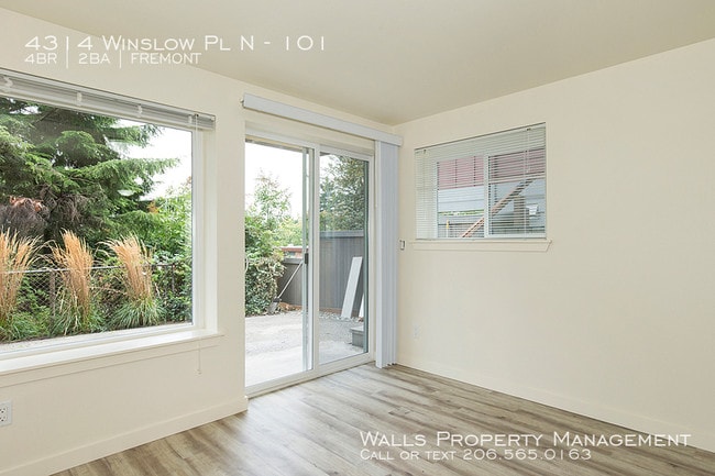 Building Photo - Winslow Apartments- 101