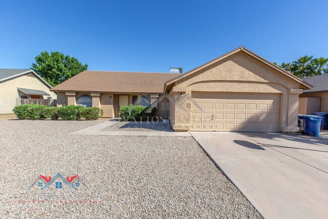 Building Photo - 3950 W Saragosa St