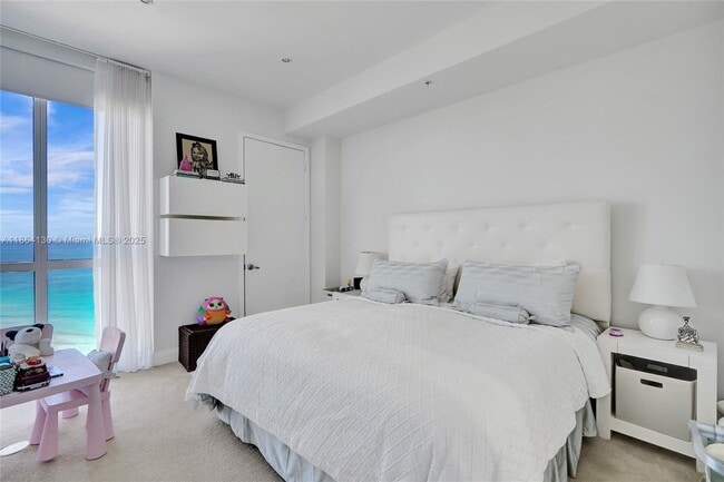 Building Photo - 18201 Collins Ave