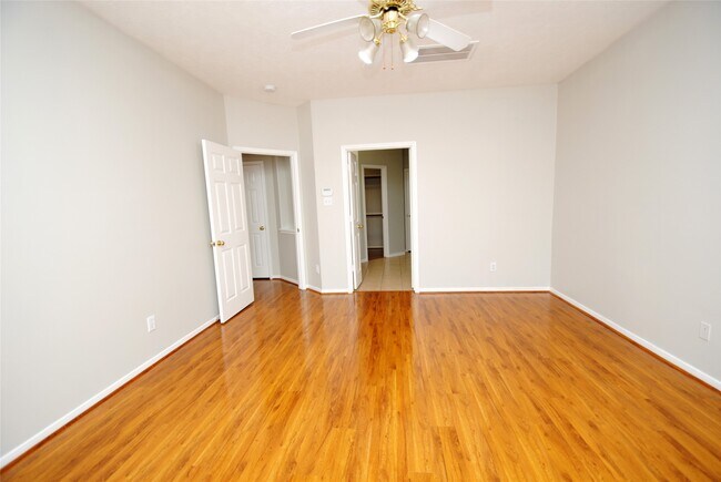 Building Photo - 1115 Oxford Mills Ln