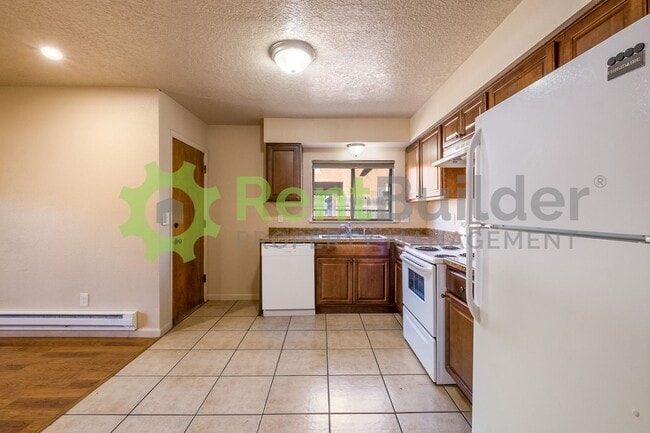 Building Photo - CALL US TODAY AT (505) 808-6467 TO SCHEDULE A CONVENIENT SHOWING