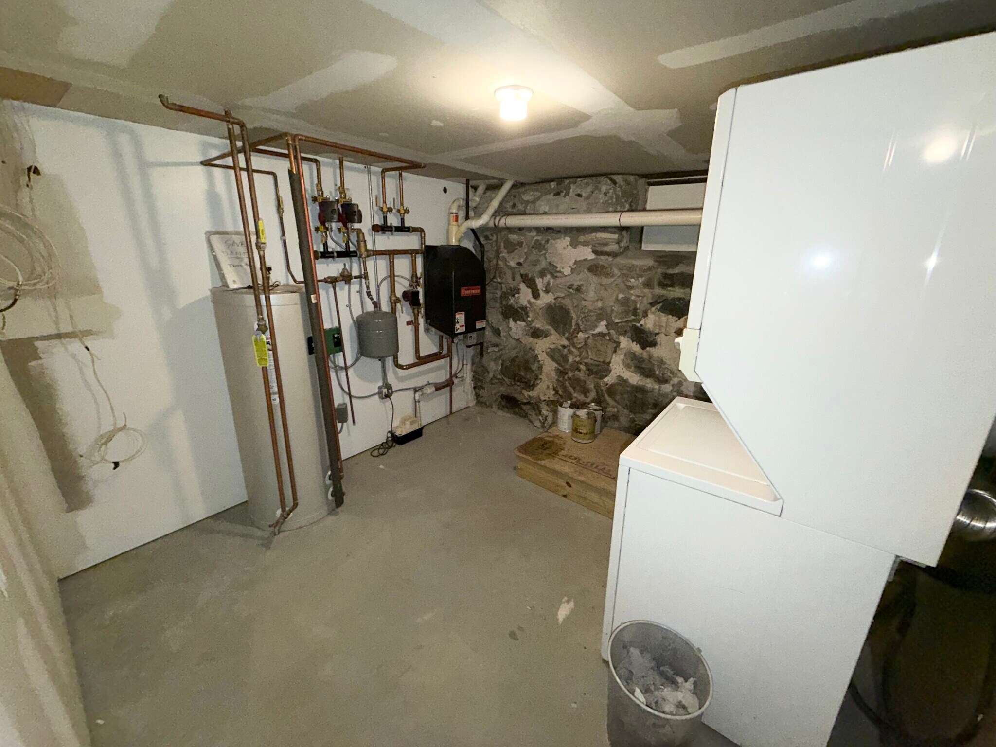 Building Photo - 28 Olney St