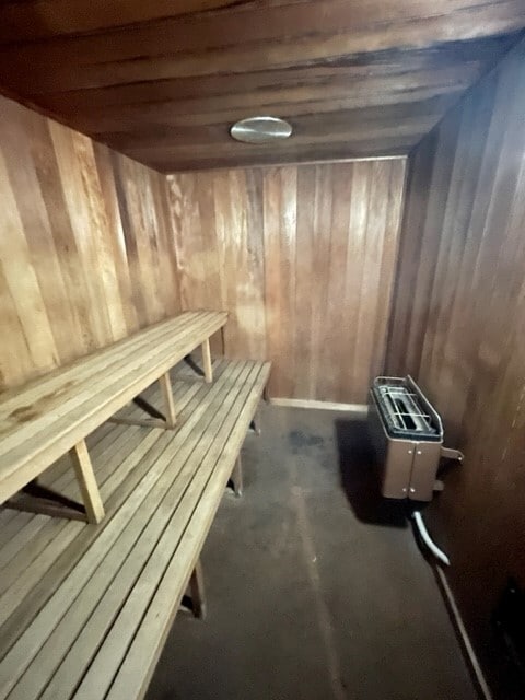 Sauna (separate his and hers) - 1521 Alexander St
