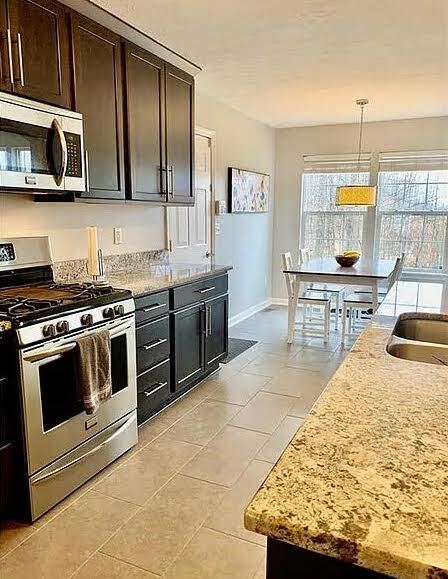 Building Photo - 1411 Woodpath Ct