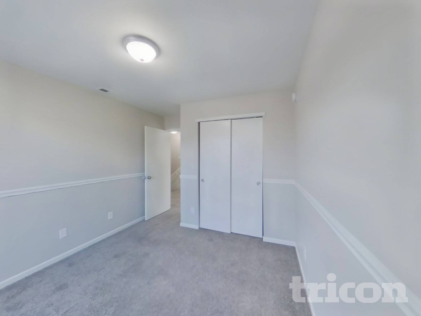Building Photo - 10875 Grace Dr