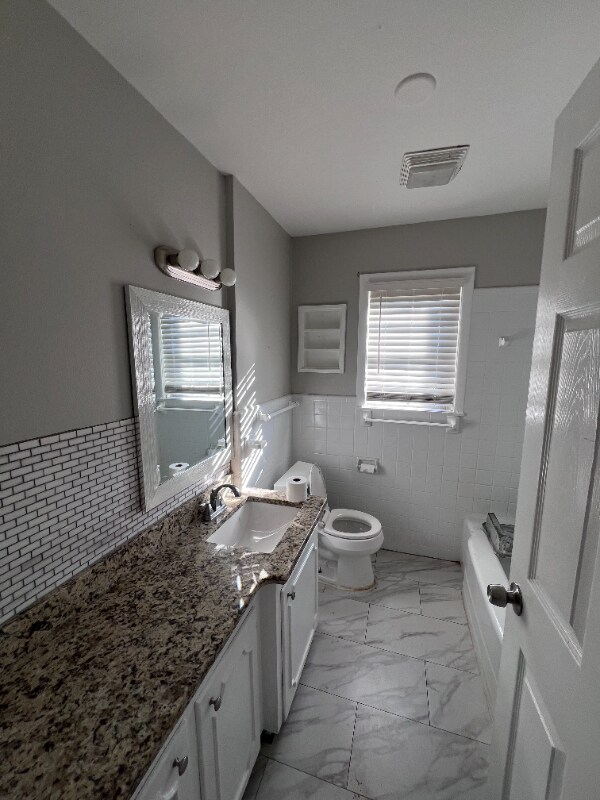 Building Photo - 1619 Dudley Ln