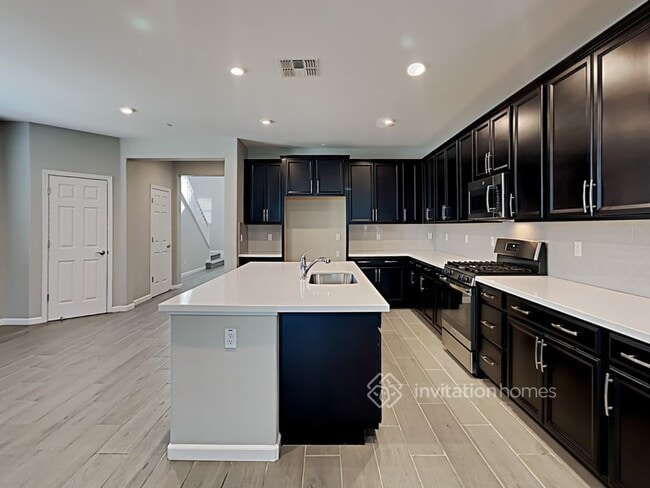 Building Photo - 2233 Millsap Ct