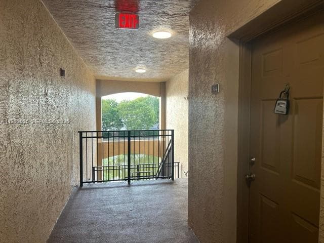 Building Photo - 160 SW 117th Terrace