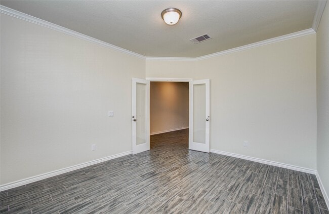 Building Photo - 27817 Ellie Oak Ln