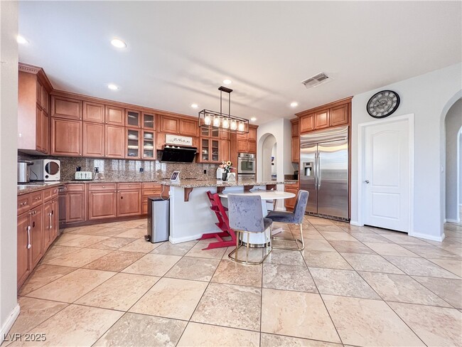 Building Photo - 7868 Arroyo Glen Ct
