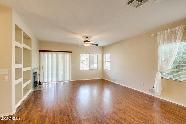 Building Photo - 8112 W Melinda Ln