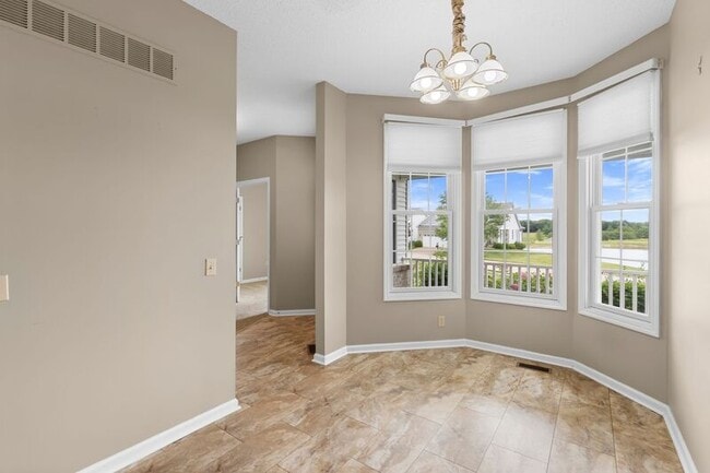 Building Photo - 2201 Hawks Landing Dr