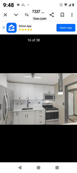 Building Photo - 7337 S South Shore Dr
