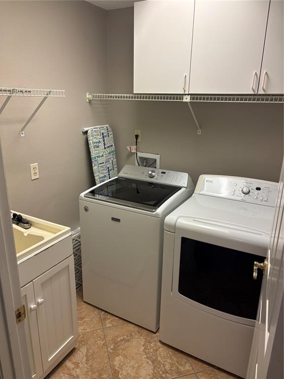 Building Photo - 8045 Landgrove Ct