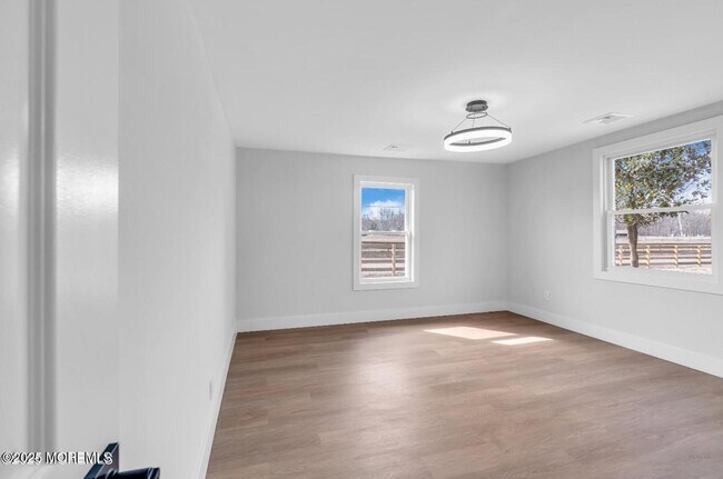 Building Photo - 23A Stoney Hill Rd