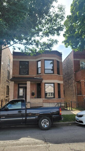 Primary Photo - 3317 S Union Ave