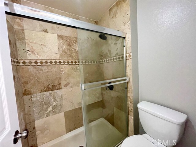 Building Photo - 9753 La Jolla Dr