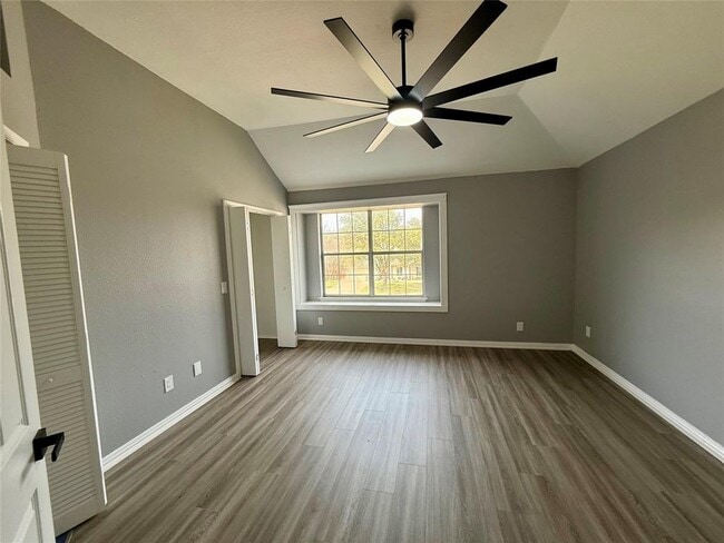 Building Photo - 2905 Six Gun Trail