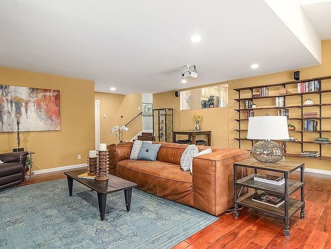 Building Photo - "Charming 4-Bedroom Retreat with 3 Full Baths in Pleasanton – 2,398 Sq Ft of Comfortable Living!"