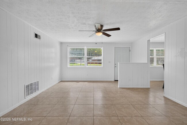 Building Photo - 9954 Larkdale Ct