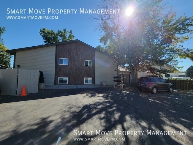 Building Photo - 2565 Targee-