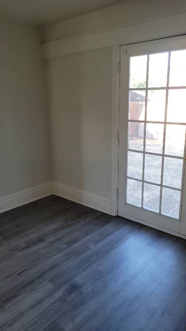 Building Photo - 765 Plumas St