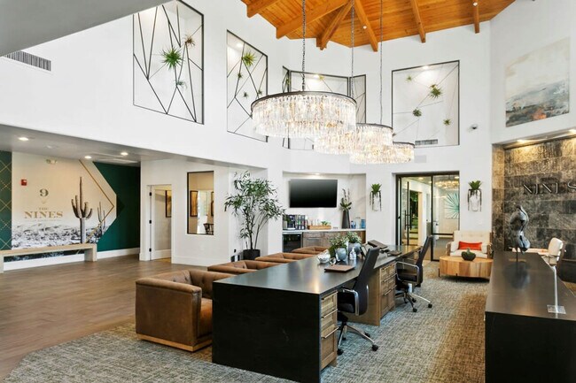 Building Photo - 14201 N 70th Way