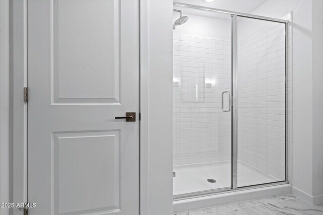 Building Photo - 3023 W Bent Tree Dr