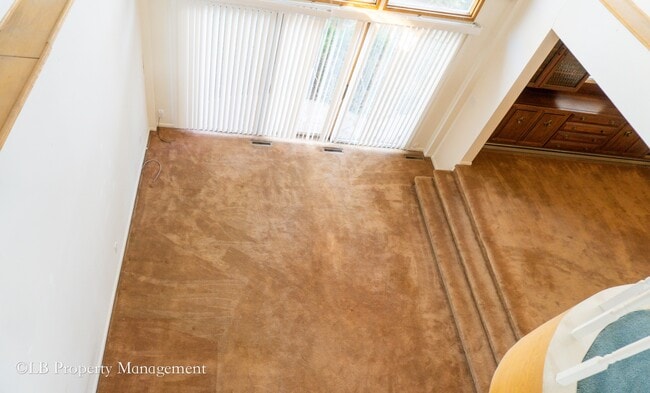 Building Photo - 1303 Lipan Dr