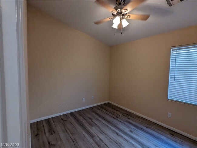 Building Photo - 10500 White Heath Ct