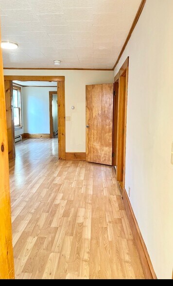 Den and Living Room - 204 N Champlain St