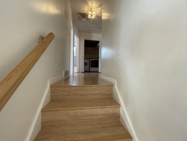 Building Photo - 1349 E 5150 S