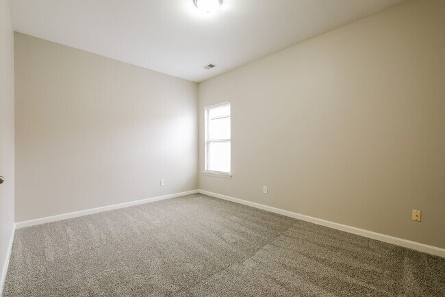 Building Photo - 3738 Humber Ct