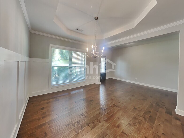 Building Photo - 1149 Victoria Walk Ln