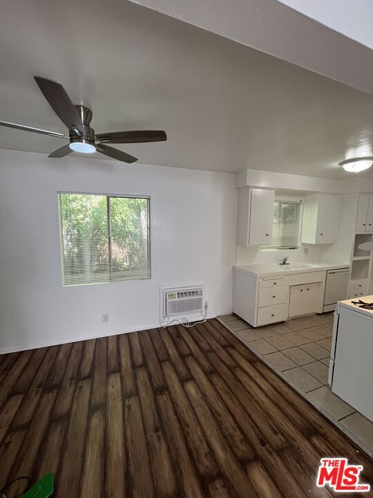 Building Photo - 4187 Arch Dr
