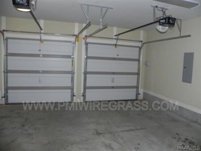 Building Photo - 87 Freedom Heights