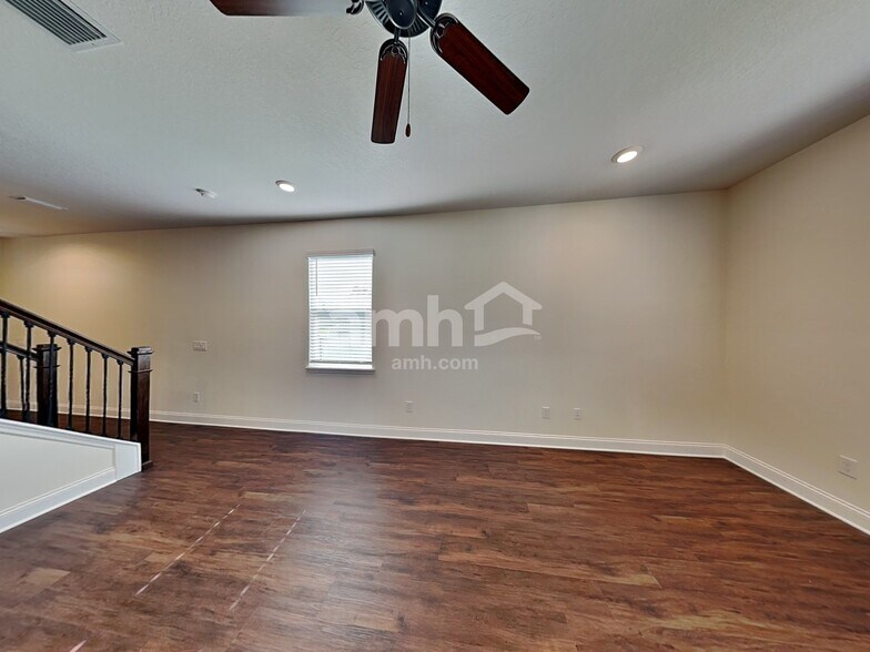 Building Photo - 2503 Sunrise Ct