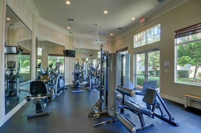 Building Photo - 1701 Mariner Bay Blvd