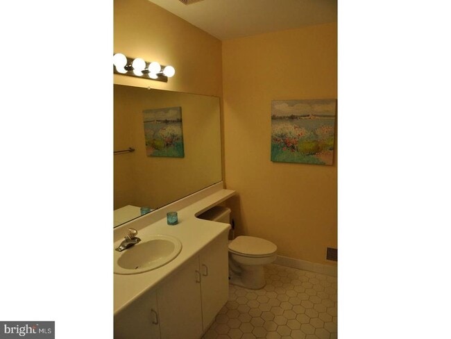 Building Photo - 38 Voorhees Ct