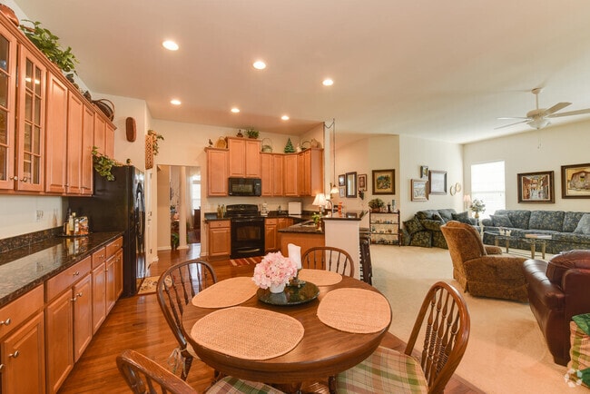 Building Photo - 13318 Beacon Hill Way