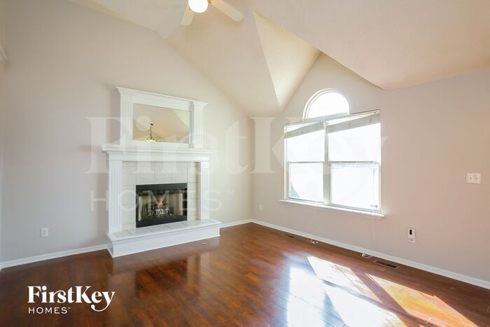 Building Photo - 1158 Blue Bird Ln